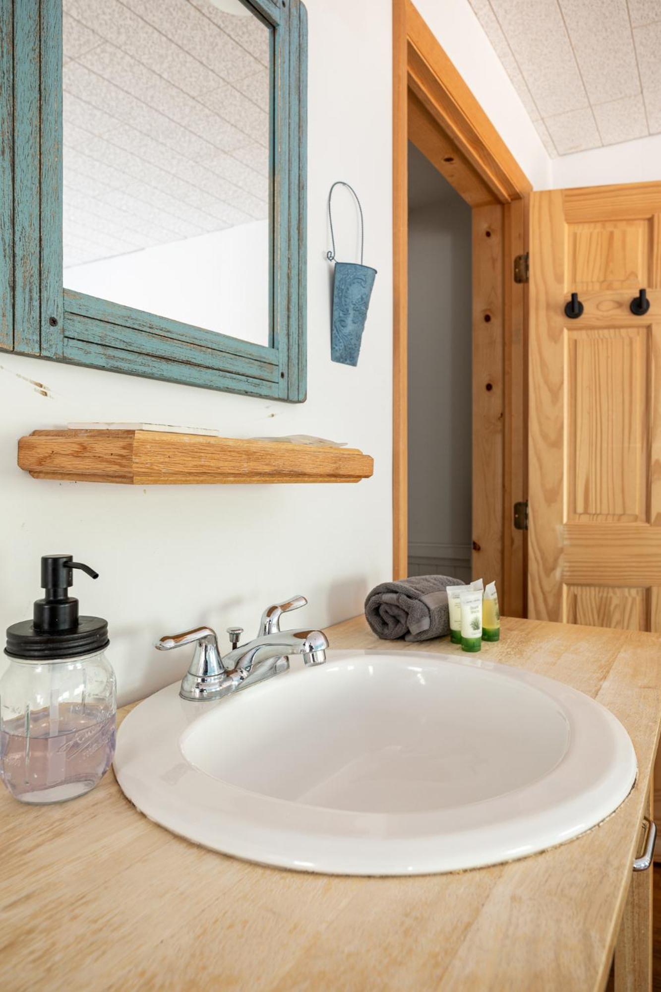 The Cottonwood Inn B&B Empire Exteriör bild